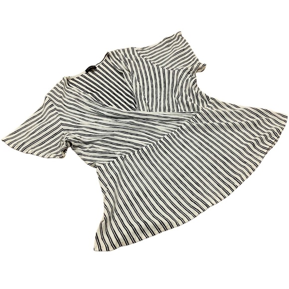 LANE BRYANT PLUS SIZE black and white dressy top size 22/24 - Picture 5 of 9